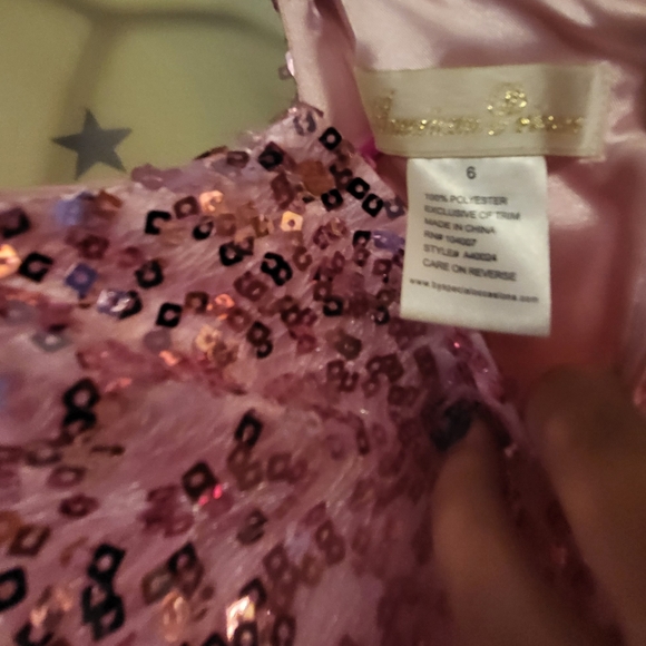 Pink Princess pink sequin formal dress size 6 girls - Picture 2 of 3